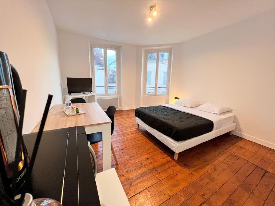Appartement Maciet 2- Centre Ville Meaux-Gare-Disney Zewnętrze zdjęcie